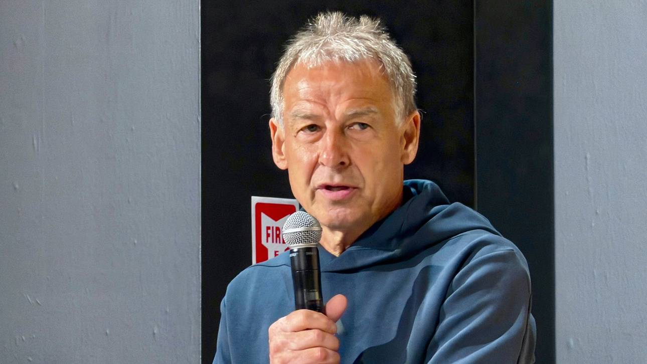 Klinsmann rechnet mit DFB-Elf ab