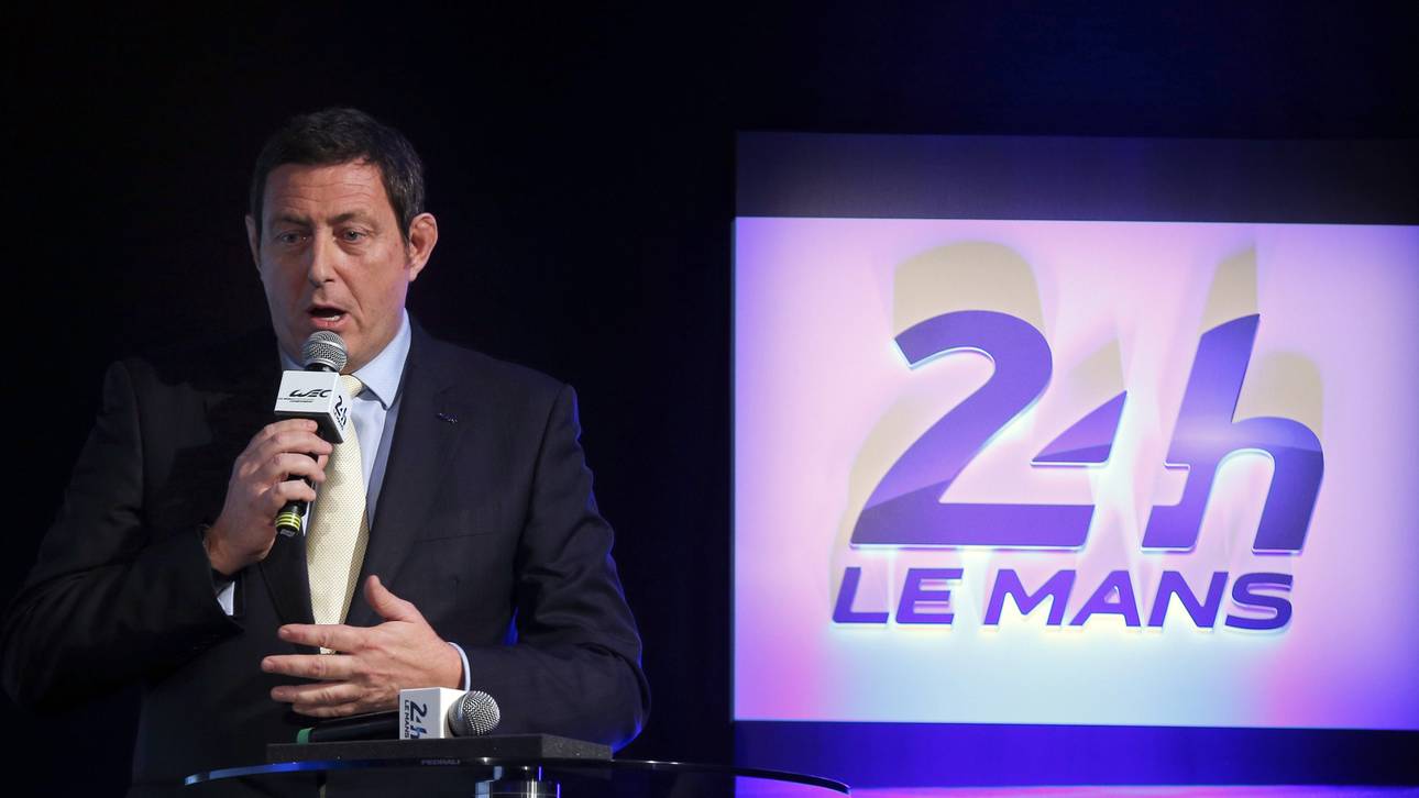 WEC Grid Girls Gerard Neveu