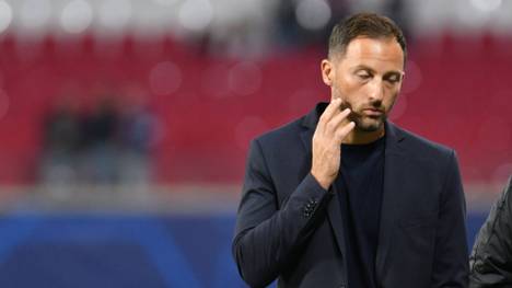 Nach einer enttäuschenden 1:4-Niederlage gegen Schachtjor Donezk in der Champions League muss Domenico Tedesco seine Sachen packen. 