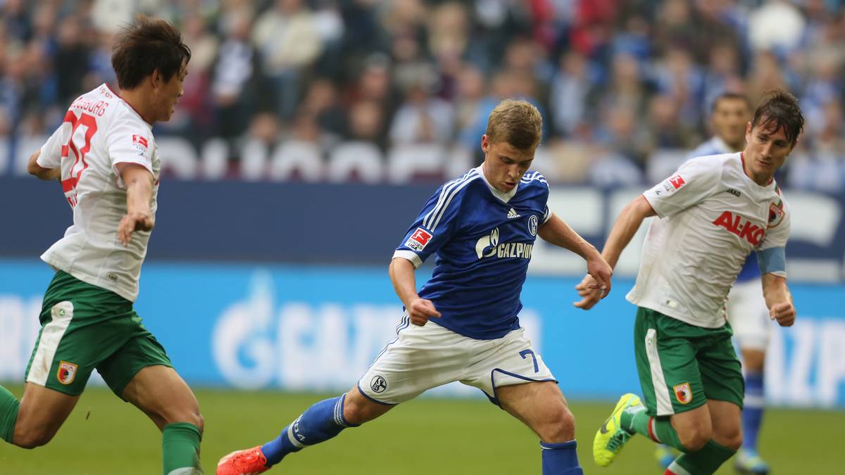 MAX MEYER: Der zweitjüngste Bundesliga-Debütant in der Schalker Vereinsgeschichte trägt den Namen Max Meyer. Anfang 2013 beim 2:2 gegen Mainz 05 im Alter von 17 Jahren und vier Monaten war es soweit