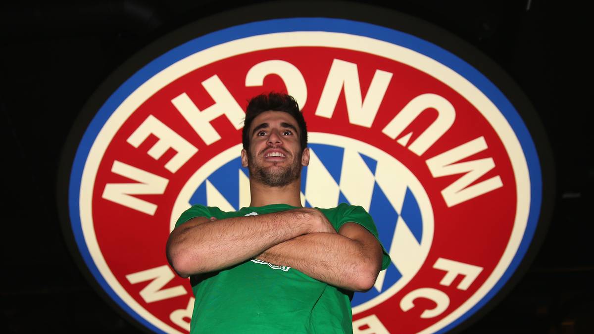 RANG 5: BAHIA INTERNACIONAL - JOSE OTIN: Die Firma mit Sitz in Madrid fokussiert sich ausschließlich auf spanische Spieler. Neben Bayern-Star Javi Martinez betreut sie noch 100 weitere Spieler - u.a. Pedro und Chelsea-Torhüter Kepa