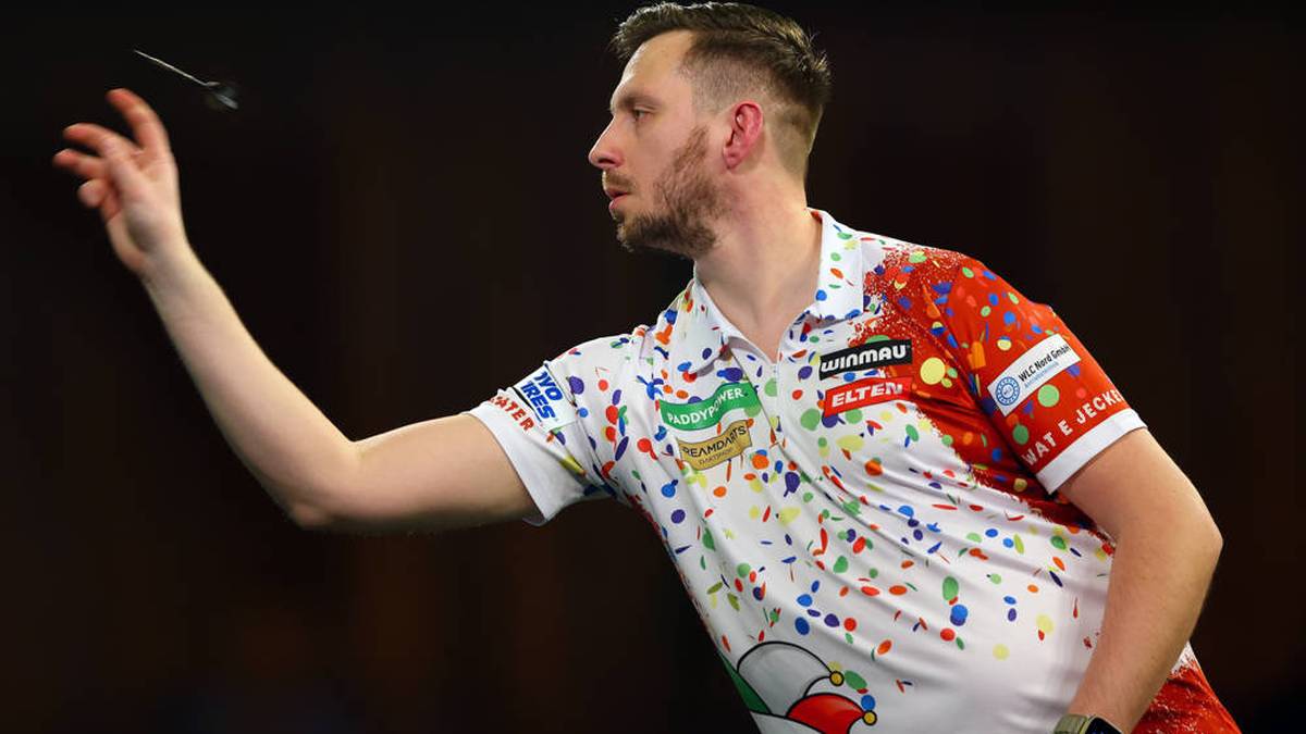 Florian Hempel (34) ist im Moment die deutsche Nummer vier. Der Kölner belegt vor WM-Start den 53. Platz in der Weltrangliste. Hempel ist Vater. Seine Einlaufmusik ist der Titel „Kölsche Jung”.