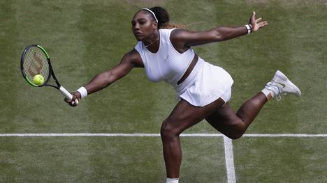 Serena Williams greift am Samstag in Wimbledon nach ihrem 24. Grand-Slam-Titel