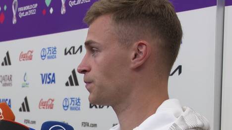 Nach dem erneut frühen Ausscheiden bei einer WM zeigt sich Joshua Kimmich nach Spielende wahnsinnig emotional.