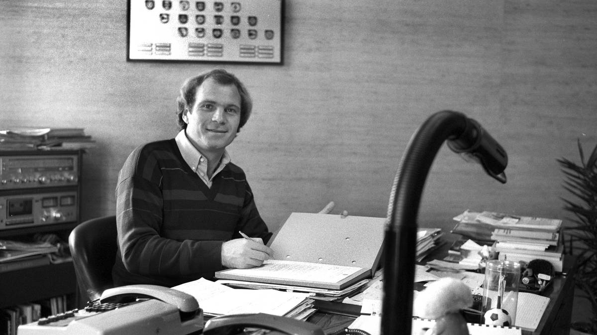 1979 wird Uli Hoeneß zum jüngsten Manager in der Bundesliga. Ganz freiwillig wechselt er aber nicht hinter den Schreibtisch...