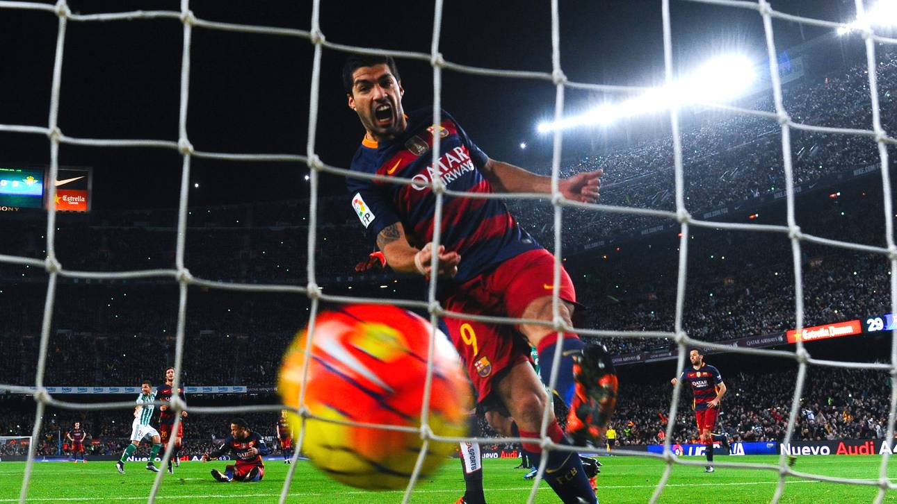 FC Barcelona v Real Betis Balompie - La Liga