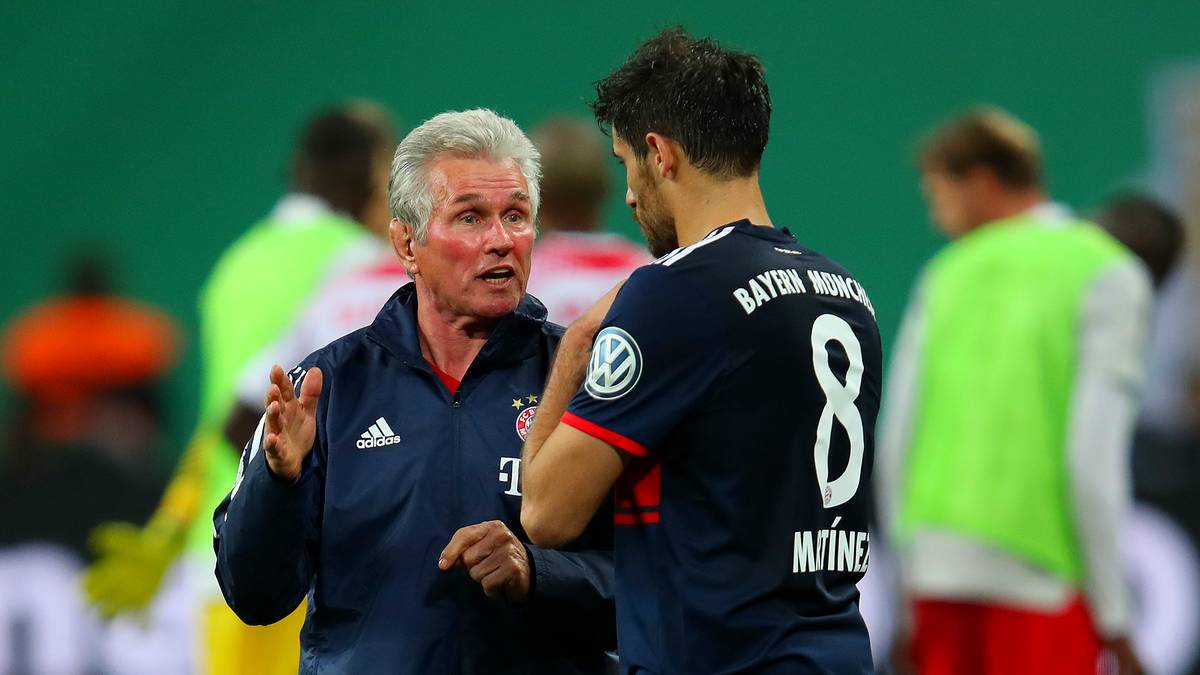 JAVI MARTINEZ: Überzeugte ab der 60. Minute auf der Sechser-Position. Trotze seiner Schulterverletzung, eroberte Bälle und gewann einige Zweikämpfe. SPORT1-Note 3