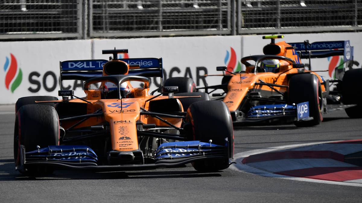MCLAREN - Stadtkurse sind immer wieder gut für Teams, die auf regulären Rennstrecken ihre Schwierigkeiten haben. McLaren ist im bisherigen Saisonverlauf vieles schuldig geblieben. In Baku kommen Carlos Sainz und Lando Norris auf die Plätze sieben und acht. Zum ersten Mal seit fast genau einem Jahr eine Doppel-Punkt-Ausbeute