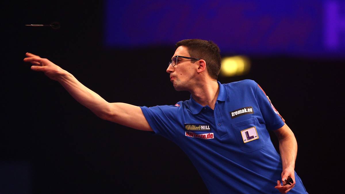 ROBERT MARIJANOVIC ("Robstar", 38 Jahre, Deutschland, Platz 95 in der Order of Merit): Er gewann in diesem Jahr die Super League Germany. Für ihn ist es die zweite WM-Teilnahme, 2015 scheiterte er in der ersten Runde.