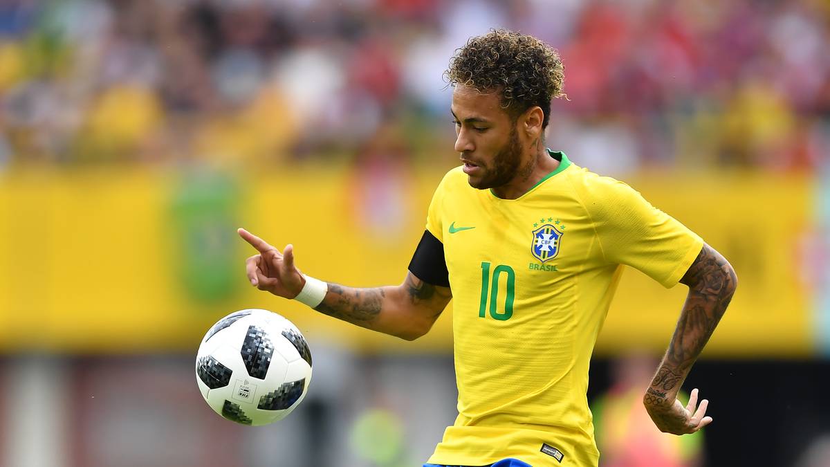 NEYMAR (Brasilien): Nach seinem dramatischen Verletzungs-Aus bei der Heim-WM 2014 hat der PSG-Star mit der WM noch eine Rechnung offen. Die Hoffnungen der Brasilianer ruhen hauptsächlich auf seinen Schultern