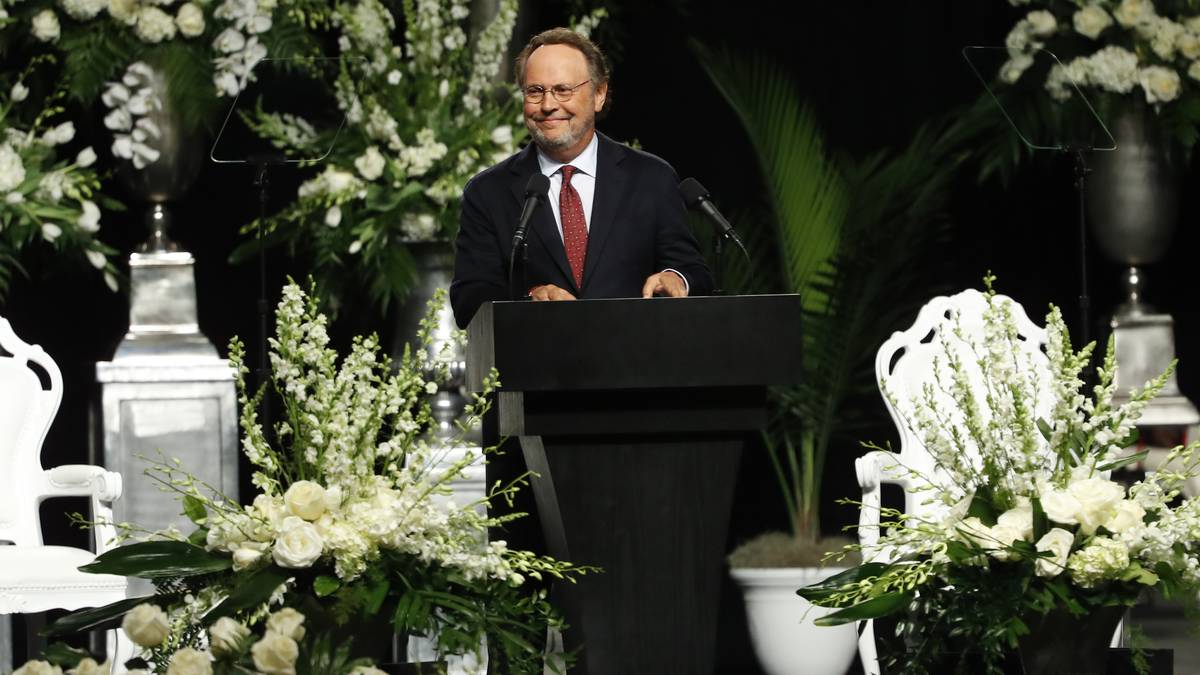 ...ebenso wie der Komiker, Schauspieler und Regisseur Billy Crystal