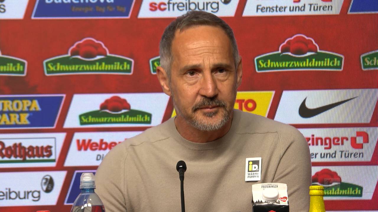 Borussia Mönchengladbach: Adi Hütter über die Elfmeterdiskussionen bei Freiburg
