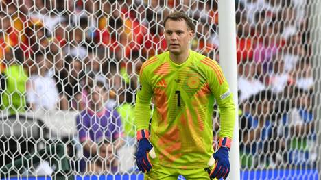 Nach der Ausbootung beim FC Barcelona, muss sich Marc-André ter Stegen jetzt auch noch einer Rücken-OP unterziehen. Wird er mit Deutschland bei einem Großturnier wieder nicht die Nummer eins?