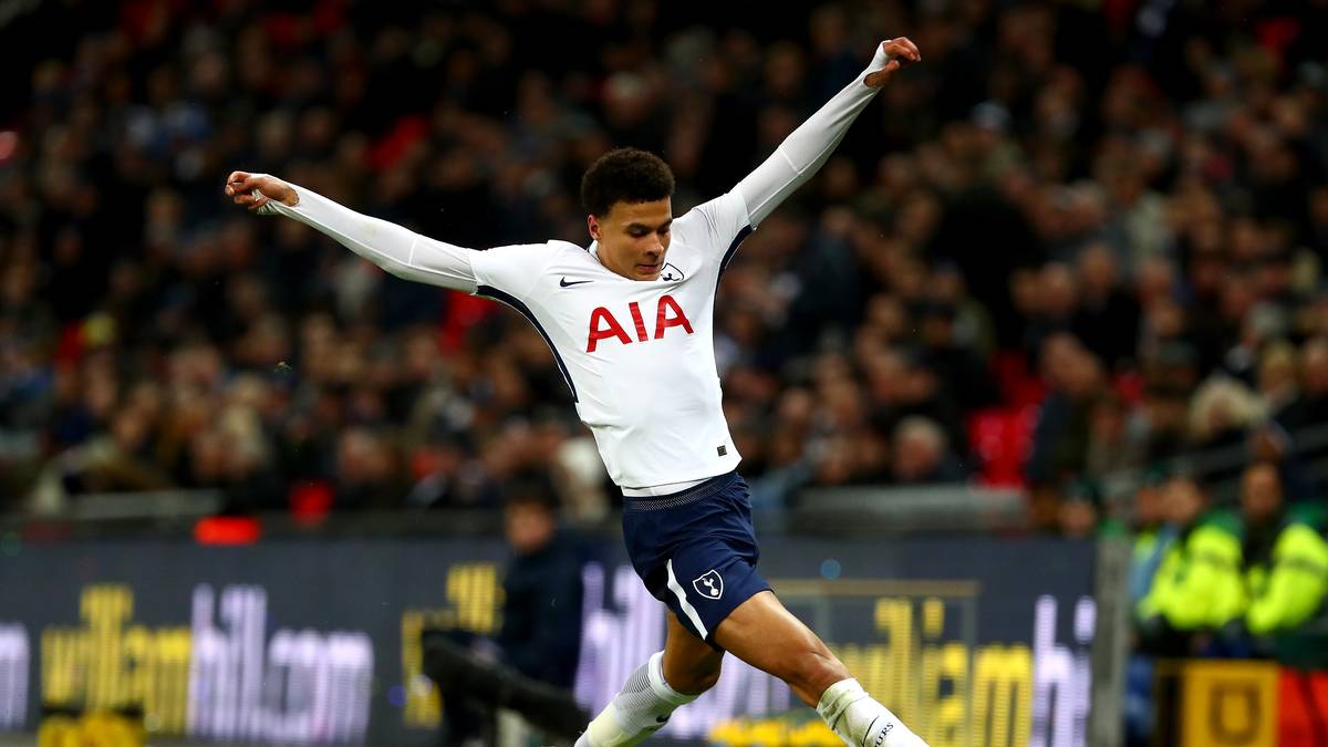 PLATZ 11 - DELE ALLI (Tottenham Hotspur/England): Mit 20 Scorerpunkten der beste Offensivspieler der Spurs hinter Mittelstürmer Harry Kane. Der 21-Jährige hat eine ganz große Zukunft vor sich, wenn er so weitermacht