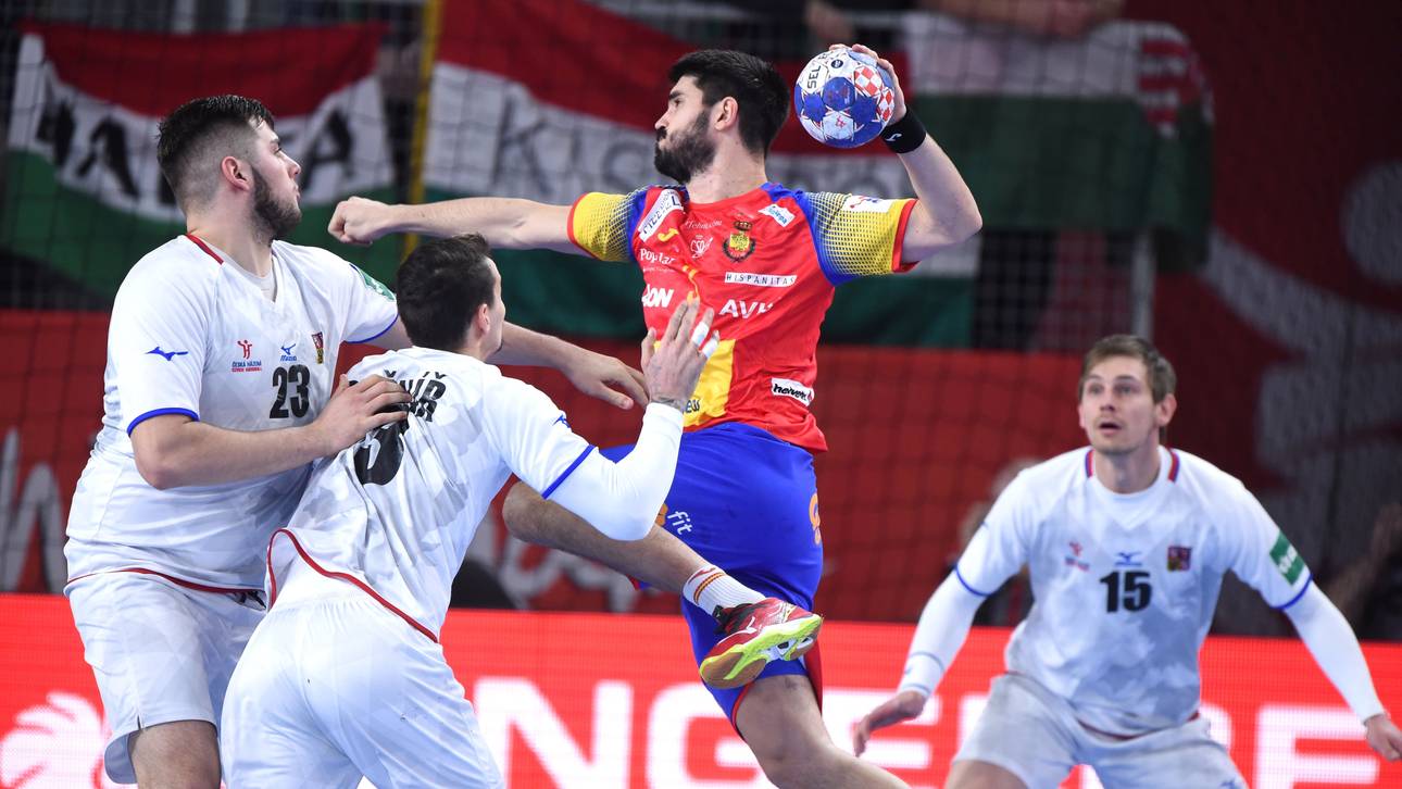 Spanien gewinnt zum EM-Start