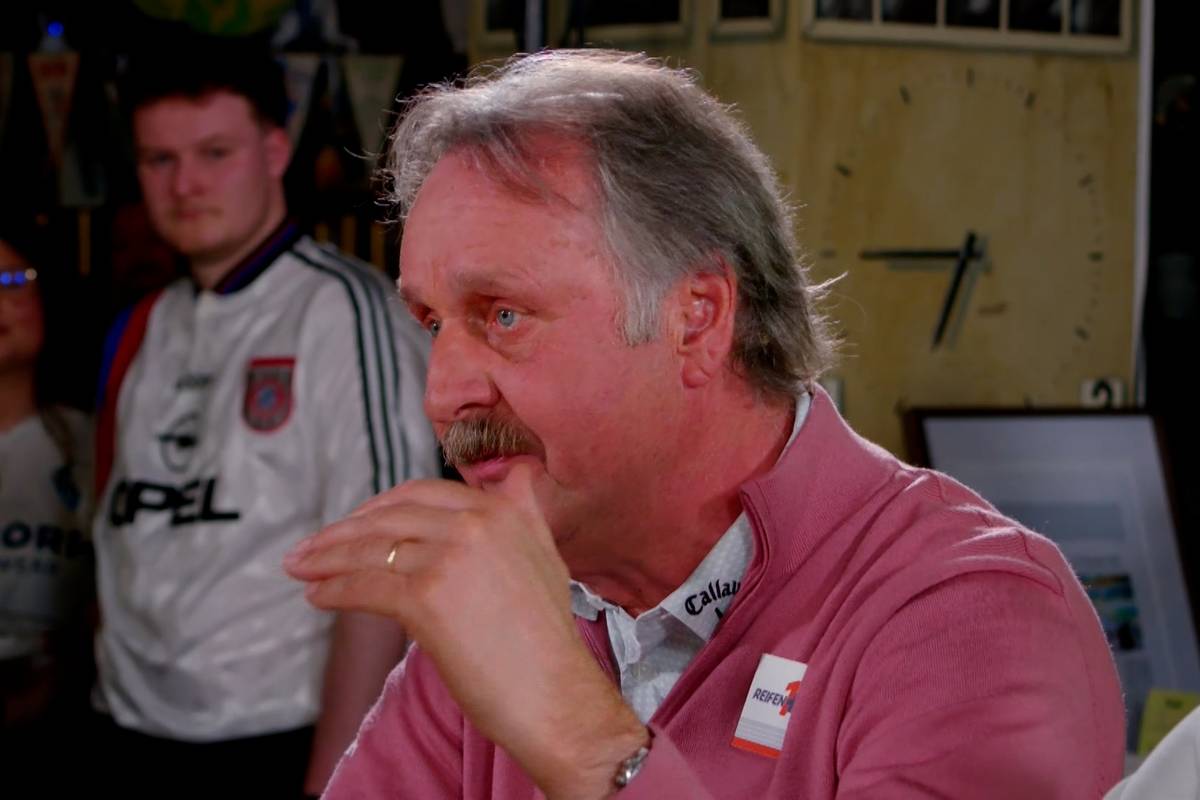 "Gegen jede Etikette" - Neururer übt scharfe Kritik an Flick