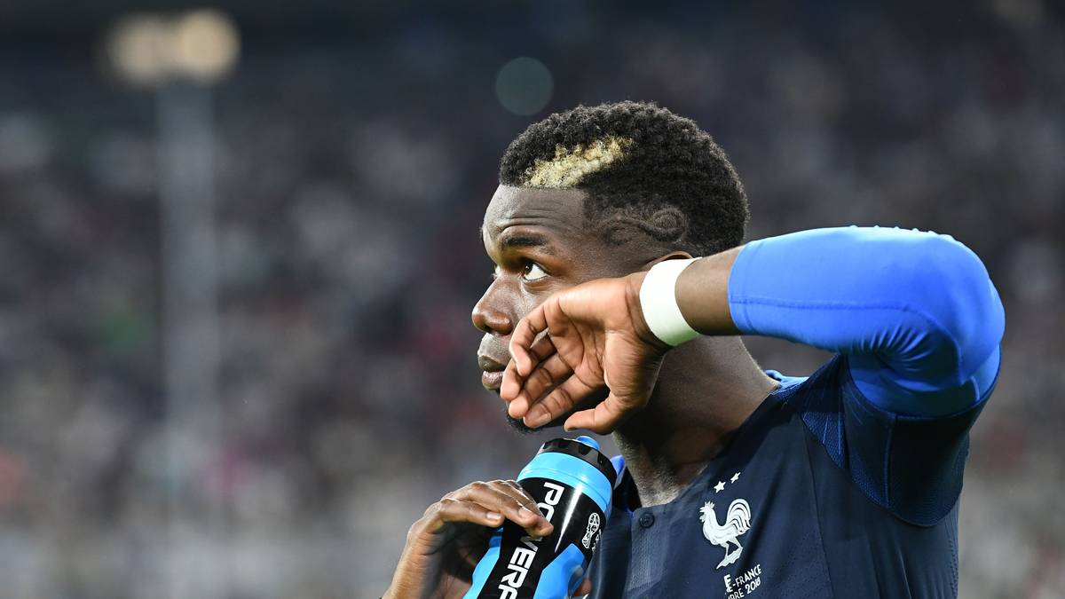 PAUL POGBA: Neben Hellseher Kante gibt der Superstar von ManUnited den Ballmagneten in der Mittelfeldzentrale. Erfüllt zuverlässig seine Aufgabe und versucht nicht mehr, alles alleine zu machen wie noch vor ein, zwei Jahren. Den Zauberfuß für eine feine Vorlage auf Griezmann hat er aber auch noch dabei. SPORT1-Note: 2,5