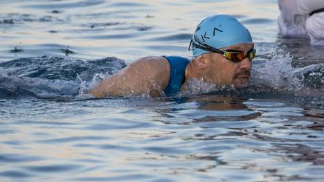 Lange verletzte sich beim Schwimmen