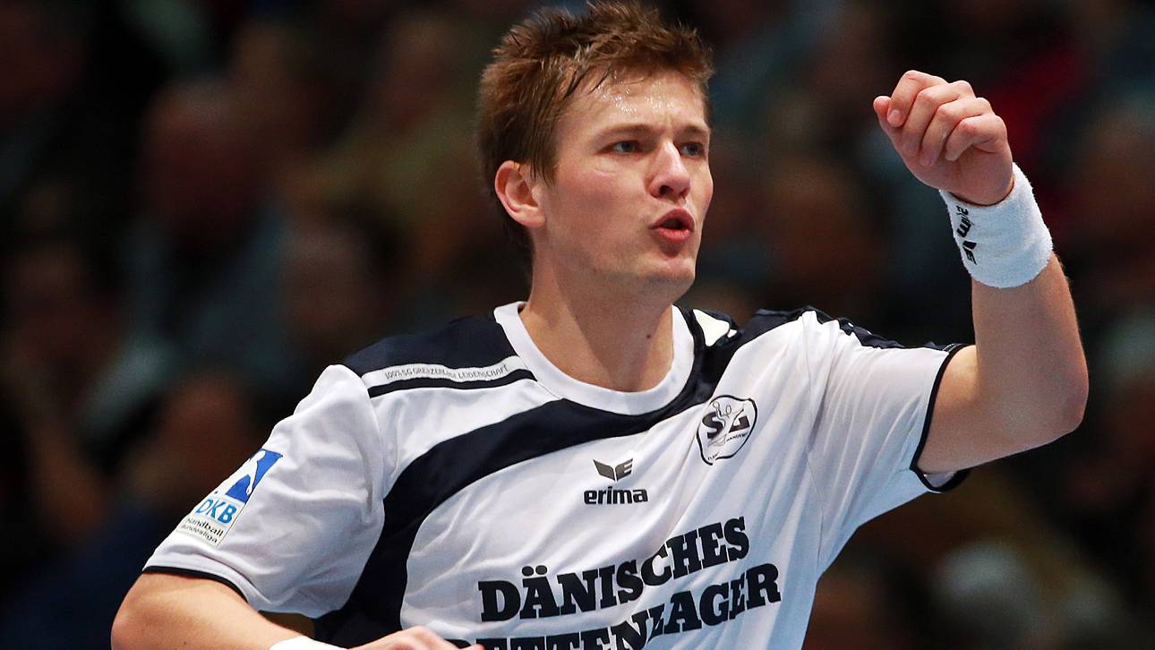 Flensburg bleibt an Spitzenduo dran