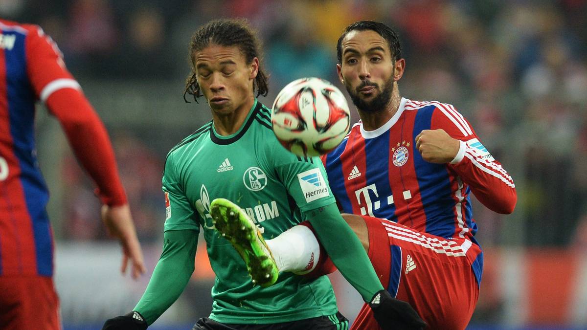 LEROY SANÉ: Dem Flügelstürmer mit der meist auffälligen Haarpracht gelang der Bundesliga-Durchbruch in der Saison 2013/14. Nach noch auffälligeren Auftritten gegen die Liga-Größen und auch in der Champions League klopften Pep Guardiola und sein Manchester City an. Für knapp 50 Millionen Euro wechselte Sané in die Premier League