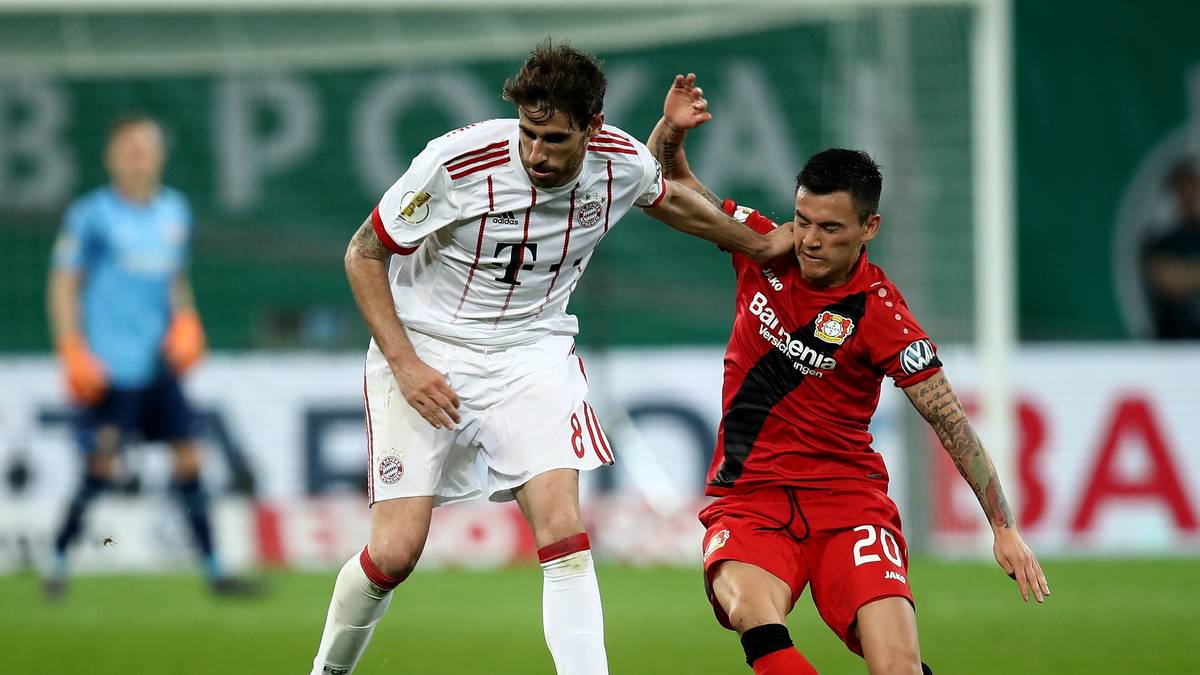 JAVI MARTINEZ: Überragende Vorstellung im defensiven Mittelfeld. Lief unfassbar viele Lücken zu und hatte immer wieder einen Fuß dazwischen. Traf obendrein nach nur zwei Minuten aus der Distanz zum wichtigen 1:0. Hätte fast sogar noch das 7:2 erzielt (86.) - SPORT1-Note: 2