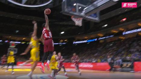 In Spiel 3 der BBL-Finals hat ALBA Berlin in eigener Halle Matchball um die Meisterschaft. Der FC Bayern aber präsentiert sich plötzlich in Gala-Form.