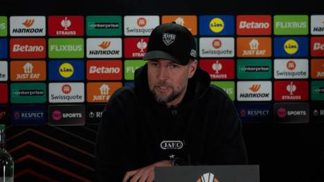 Der VfB Stuttgart trifft in den Playoffs der Europa League auf Celtic Glasgow. Trainer Sebastian Hoeneß spricht über die Besonderheit des Gegners.