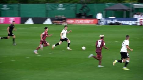 Die U21-Nationalmannschaft testet im Trainingslager gegen die U19 von RB Leipzig und liefert einen Kantersieg. Es ist ein Schaulaufen spannender Namen.