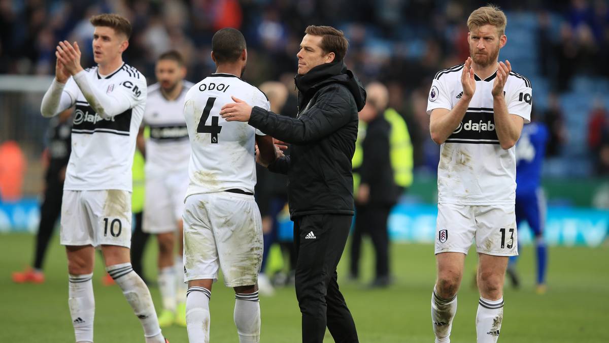 Für den Tabellenvorletzten aus London sieht es nicht besser aus: Der FC Burnley (30 Zähler) hat 13 Punkte Vorsprung auf Fulham (17), das nur vier Siege in 31 Partien eingefahren hat. Für die Cottagers geht es nach dem letztjährigen Aufstieg wohl direkt wieder runter