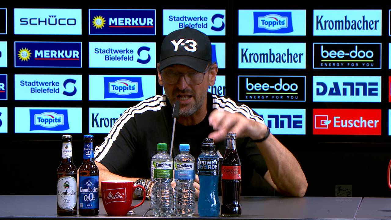 Wollitz fällt knallhartes Urteil über eigenes Team