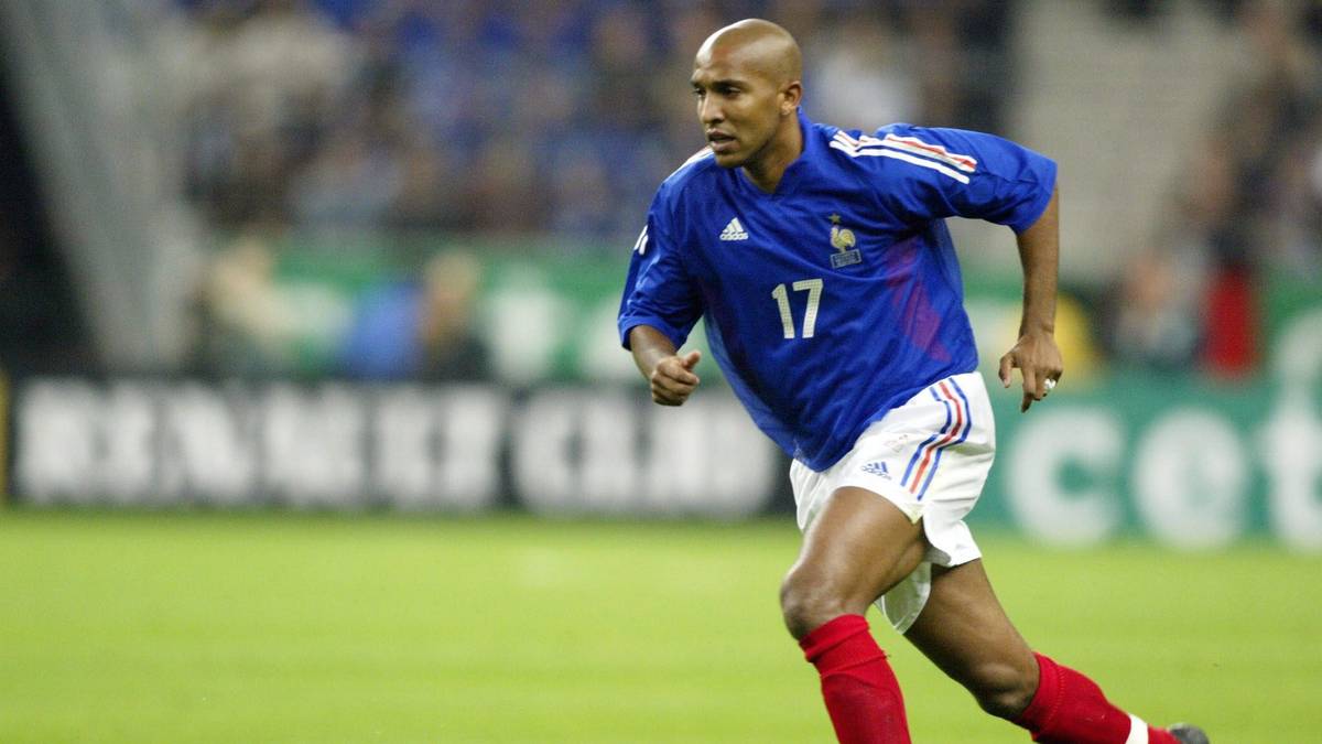 OLIVIER DACOURT: Der 21-malige französische Nationalspieler stammt aus dem Nachwuchs der Elsässer. Von dort aus legte er eine beachtliche Karriere hin, die ihn unter anderem zum FC Everton, zu Leeds United, AS Rom, Inter Mailand und zum FC Fulham führte