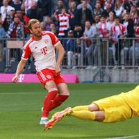 Die Bayern bezwingen Frankfurt dank des Superstars, doch vor dem Real-Hit zoffen sich Trainer Tuchel und Patron Hoeneß.