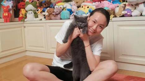 Peng Shuai verbringt angeblich ein glückliches Wochenende mit ihrer Katze