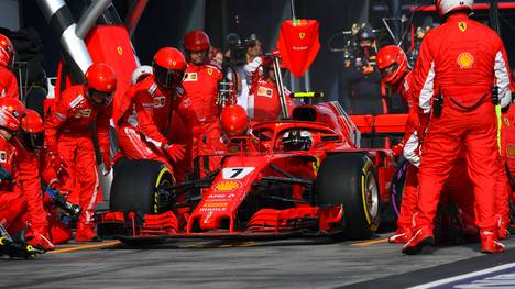 Kimi Räikkönen von Ferrari hatte in Melbourne das Nachsehen - zum Vorteil von Teamkollege Sebastian Vettel