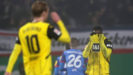 Borussia Dortmund gerät bei Aufsteiger Holstein Kiel in der ersten Hälfte komplett unter die Räder. Immerhin: Der BVB beweist Moral - aber ein ganz besonderes Tor stürzt die Borussia endgültig in die Krise.