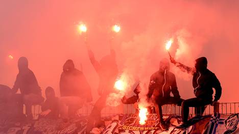 Fans von 1860 München zündeten in Karlsruhe Pyrotechnik