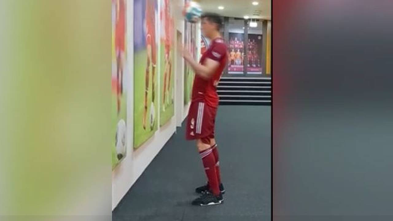 Bundesliga: Bayern Münchens Robert Lewandowski mit verrücktem Kopfball-Video