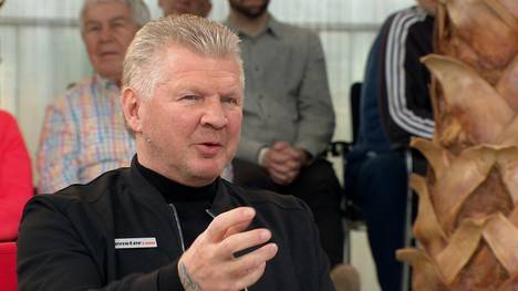 Mit fast 70 Jahren könnte Friedhelm Funkel doch noch einmal Lust auf einen Trainerjob im Fußball bekommen - das prophezeit auch SPORT1-Experte Stefan Effenberg im STAHLWERK Doppelpass.