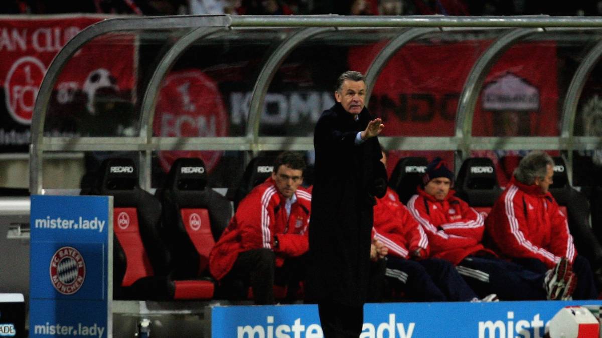 OTTMAR HITZFELD: Magaths Nachfolger wurde dessen Vorgänger. Den Titel 2007 verpasste er zwar, doch 2008 verabschiedete sich Hitzfeld mit dem Double in Richtung Schweiz