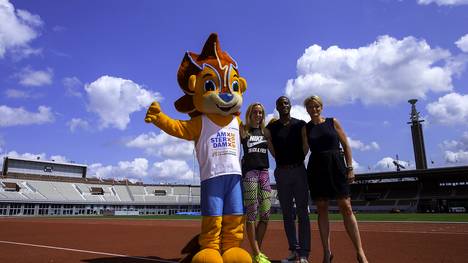 Adam (l.) heißt das Maskottchen der diesjährigen Leichtathletik-EM in Amsterdam