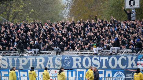 Die Anhänger von Hansa Rostock sind erneut für eine Geldstrafe ihres Teams verantwortlich