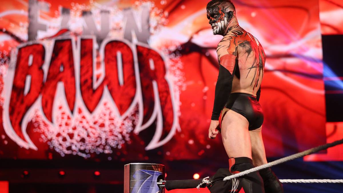 Klarer Sieg für den ehemaligen Universal Champion