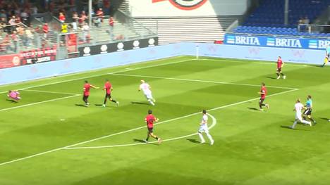Die Highlights der Partie Wehen Wiesbaden - Rot-Weiss Essen aus der 3. Liga im Video. 