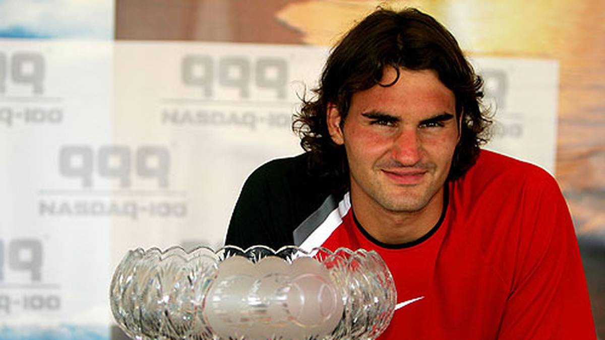 In einem epischen Finale schlägt Federer Nadal nach 0:2-Satzrückstand noch mit 2:6, 6:7 (4), 7:6 (5), 6:3 und 6:1