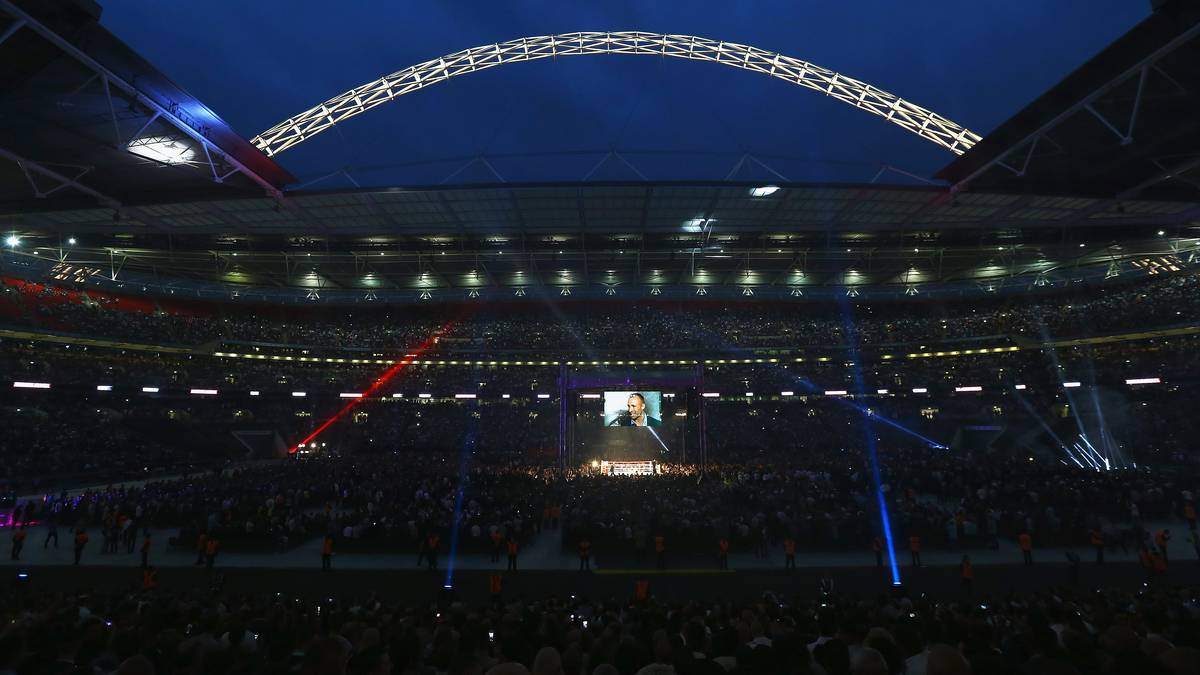 RANG 11 - Froch vs. Groves, 80.000 Zuschauer: Der letzte Mega-Fight im Wembley Stadion war der zwischen Carl Froch und George Groves im November 2013. Froch schlug seinen Kontrahenten in der neunten Runde K.o. 