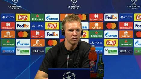 Der FC Bayern schlägt den FC Barcelona zum CL-Auftakt mit 3:0. Bei der souveränen Vorstellung ragen zwei Bayern-Stars heraus, für die es von Julian Nagelsmann ein Sonderlob gibt.