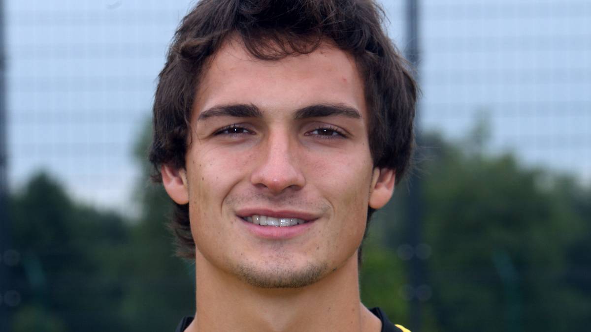 MATS HUMMELS (ABWEHR) - Der Jüngste, der es in die Auflistung geschafft hat, wuchs unter Trainer Jürgen Klopp vom Talent zur jungen Stütze der Meistermannschaften 2011 und 2012 heran