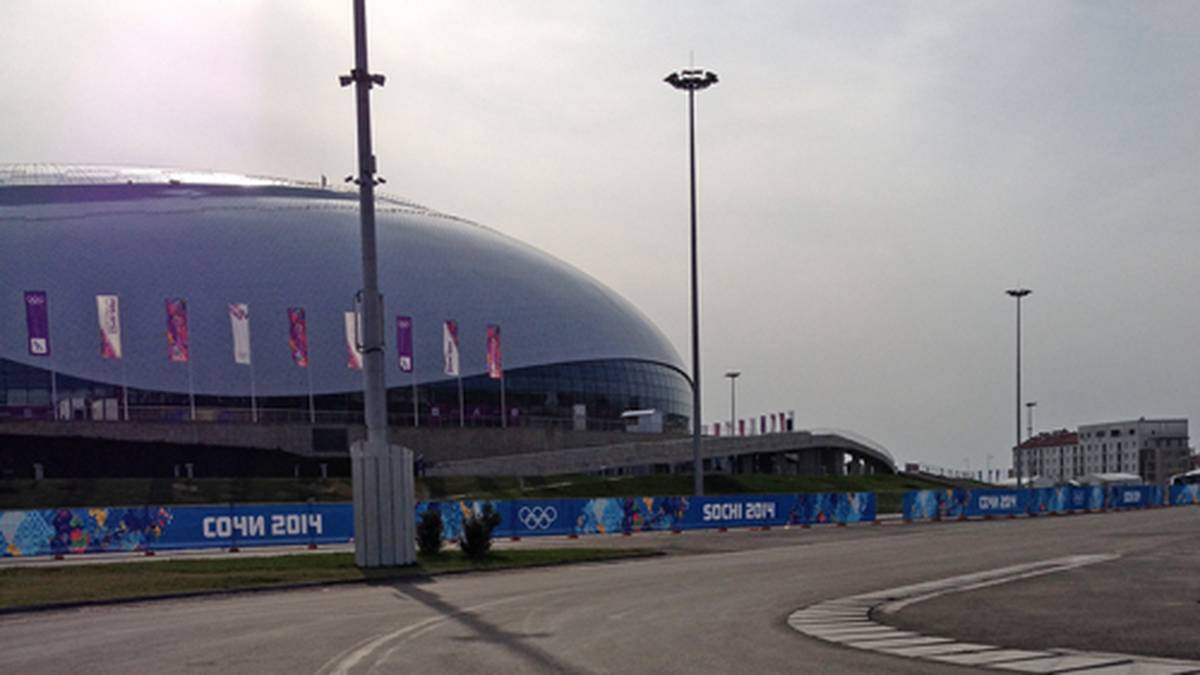 Insgesamt ist der Kurs 5,853 km lang und beinhaltet 19 Kurven. Zwölfmal geht es rechts-, siebenmal linksherum