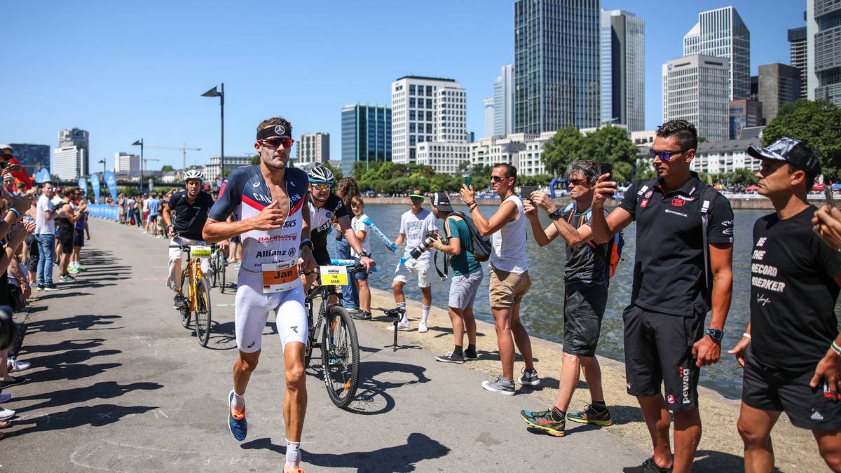TRIATHLON: Obwohl Triathlon bereits seit 2000 olympisch ist und Deutschland der Konkurrenz beim Ironman in Hawaii regelmäßig die Hacken zeigt, haben die deutschen Triathleten bisher erst zwei Olympia-Medaillen eingefahren