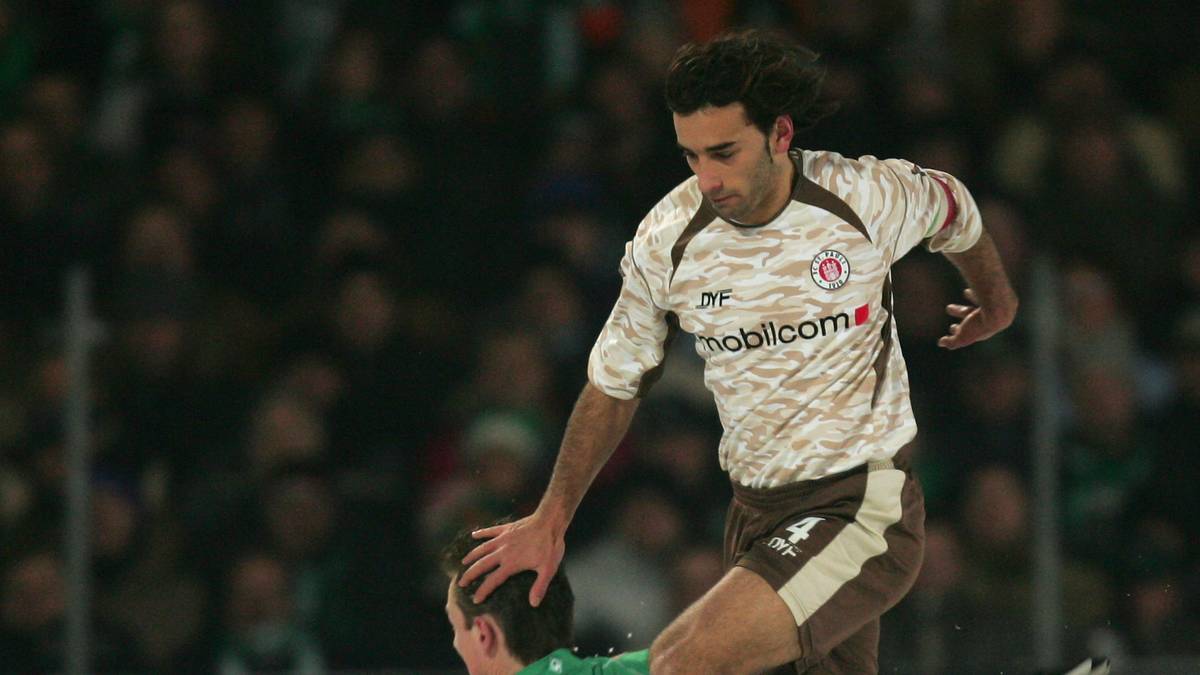 Besser macht es da der HSV-Stadtrivale vom FC St.Pauli. Die Kiezkicker schalten im Viertelfinale der Pokalsaison 2005/2006 Werder Bremen mit...